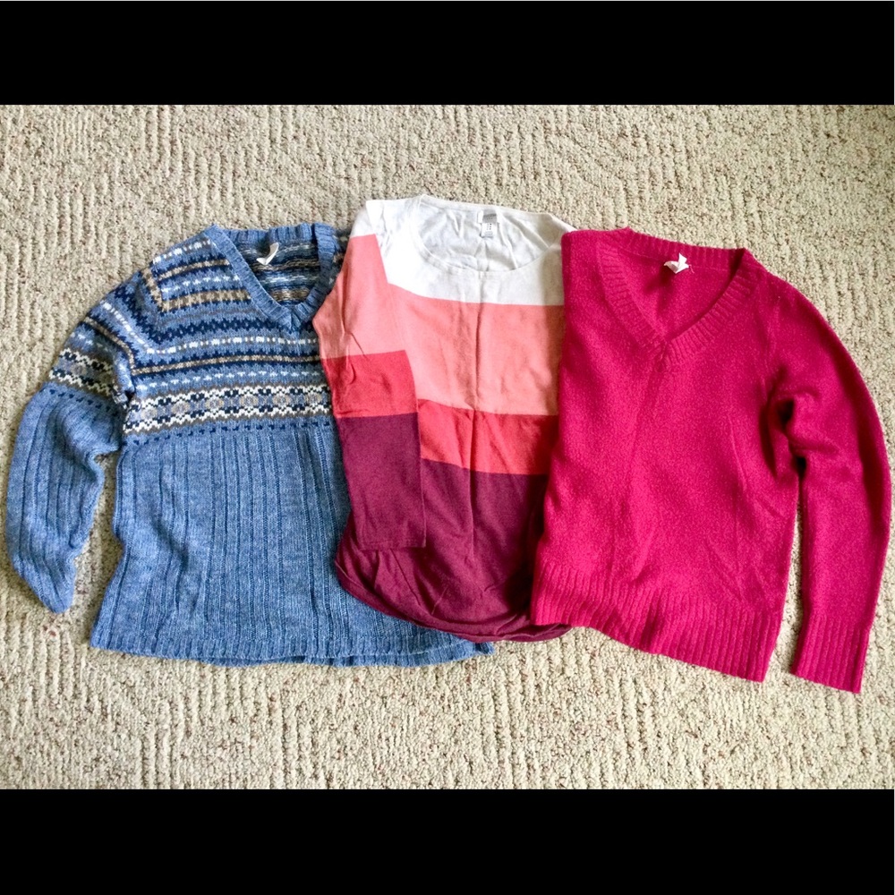 Lot of Motherhood Maternity Sweaters - Size Medium